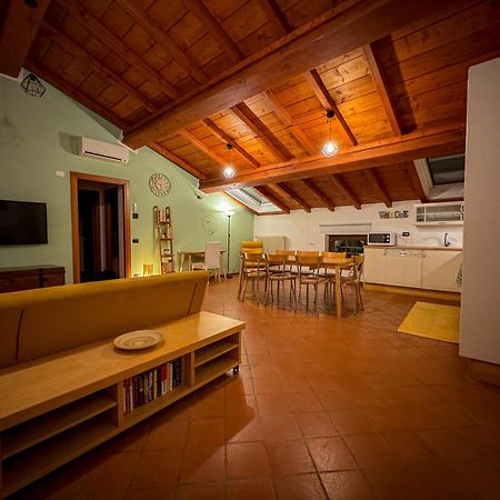 Sg Family - Oblo Apartment Pacengo Di Lazise エクステリア 写真