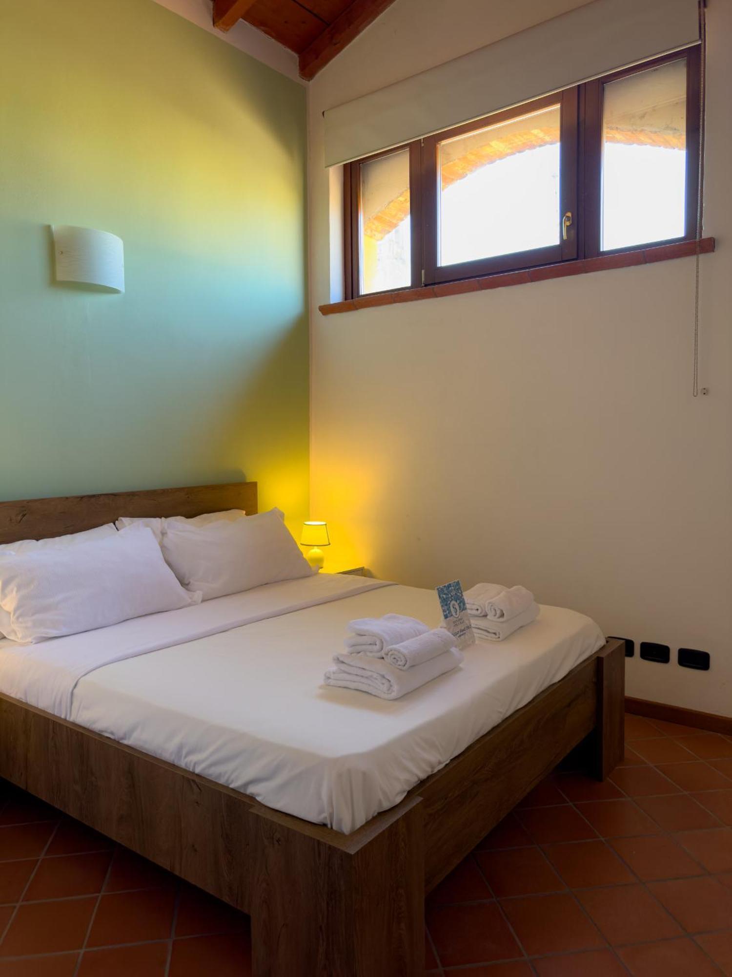Sg Family - Oblo Apartment Pacengo Di Lazise エクステリア 写真